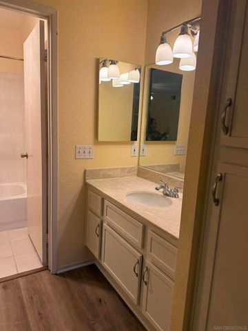 13294 Wimberly 228, San Diego, CA 92128