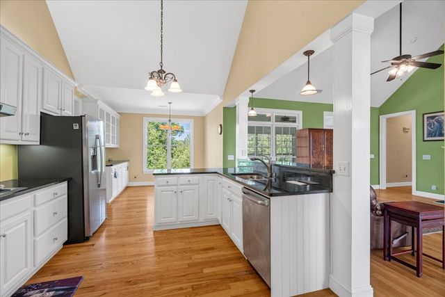 262 Pinnacle Point Drive, Rocky Face, GA 30740