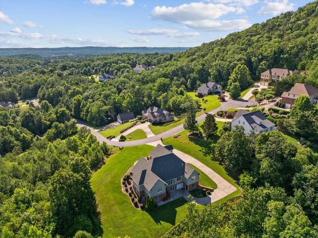 262 Pinnacle Point Drive, Rocky Face, GA 30740