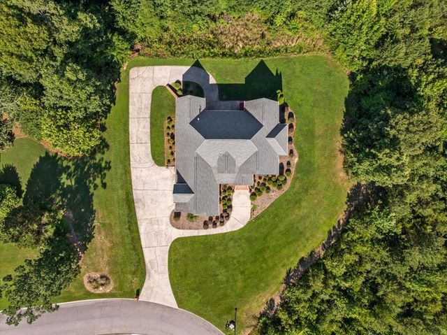 262 Pinnacle Point Drive, Rocky Face, GA 30740