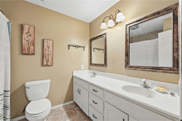 2260 Walnut Grove Road, Prairie Grove, AR 72753