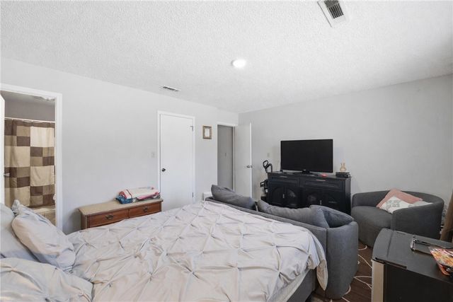 2260 Walnut Grove Road, Prairie Grove, AR 72753