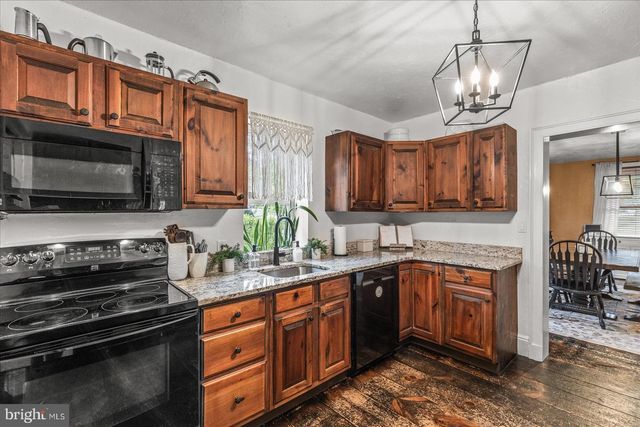 225 MAIN ST, York Springs, PA 17372