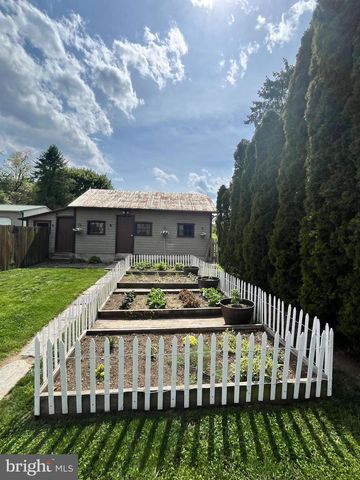 225 MAIN ST, York Springs, PA 17372