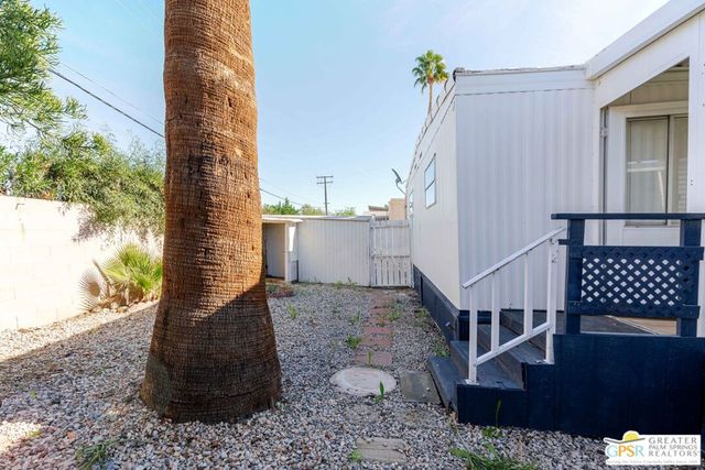 80 Dunes Circle, Cathedral City, CA 92234