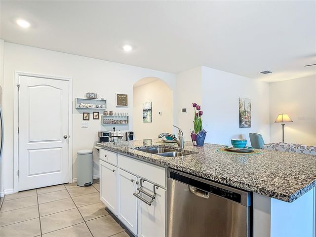 712 RED HAWK LANE, Deltona, FL 32725