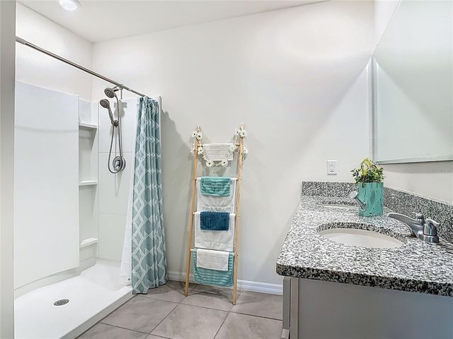 712 RED HAWK LANE, Deltona, FL 32725