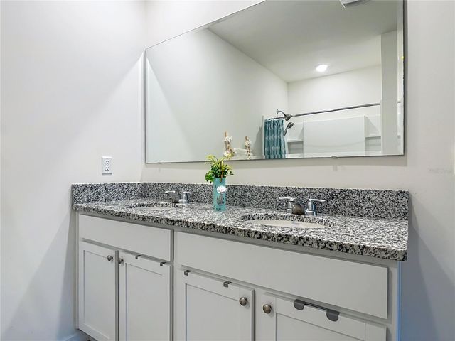 712 RED HAWK LANE, Deltona, FL 32725