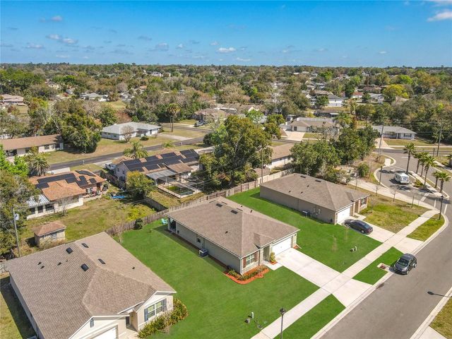 712 RED HAWK LANE, Deltona, FL 32725