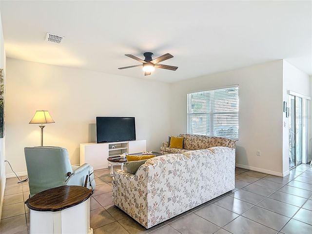 712 RED HAWK LANE, Deltona, FL 32725