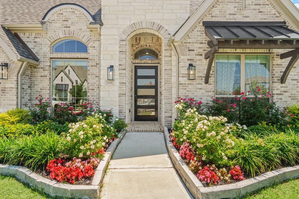4402 Rain Lily Court, Fulshear, TX 77441