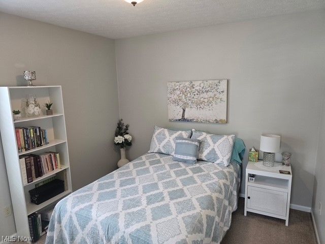 313 Breckenridge Oval, Elyria, OH 44035