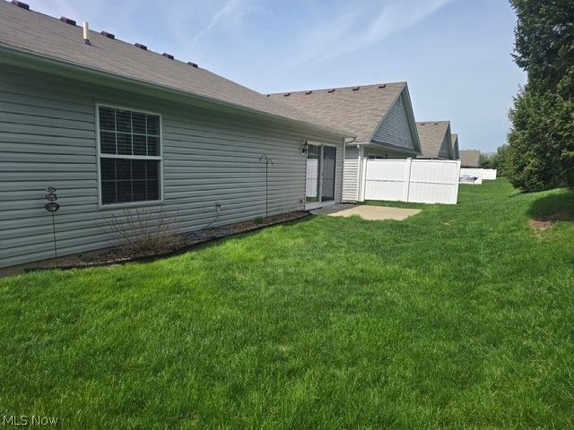 313 Breckenridge Oval, Elyria, OH 44035