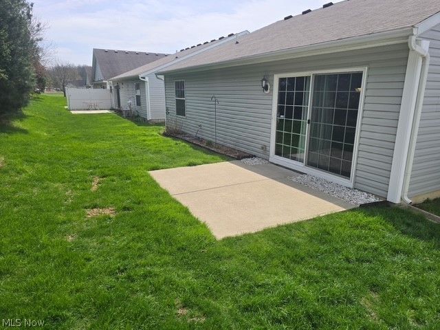 313 Breckenridge Oval, Elyria, OH 44035