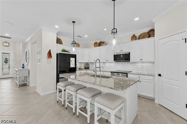 11921 Arbor Trace DR, Fort Myers, FL 33913