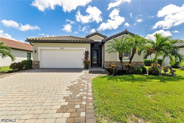 11921 Arbor Trace DR, Fort Myers, FL 33913