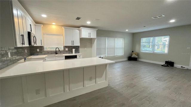 2816 HARGILL DRIVE, Orlando, FL 32806