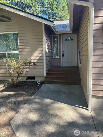 90 E Susan Lane, Union, WA 98592