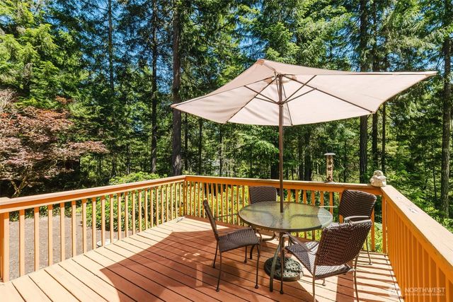 90 E Susan Lane, Union, WA 98592