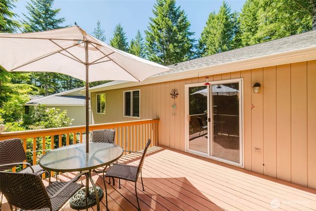 90 E Susan Lane, Union, WA 98592