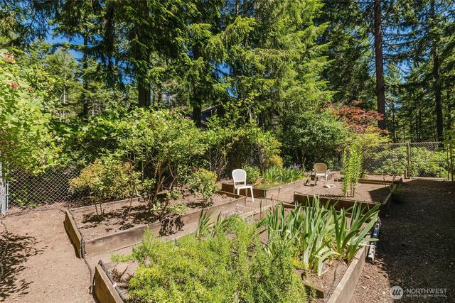 90 E Susan Lane, Union, WA 98592