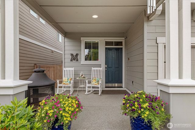1009 29th Street NW, Puyallup, WA 98371
