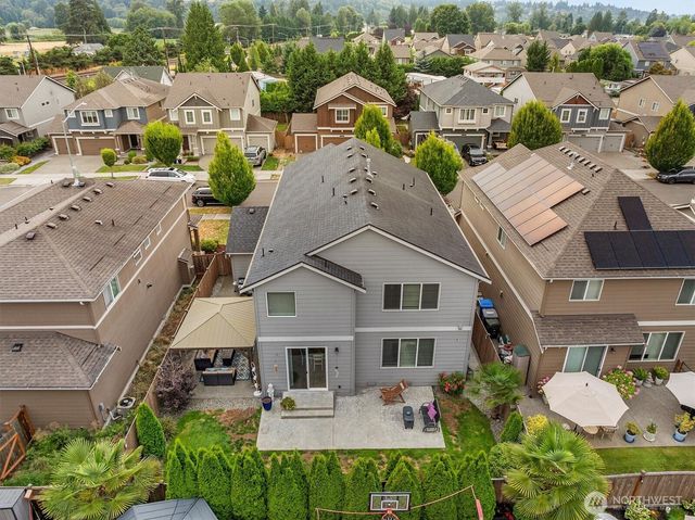 1009 29th Street NW, Puyallup, WA 98371