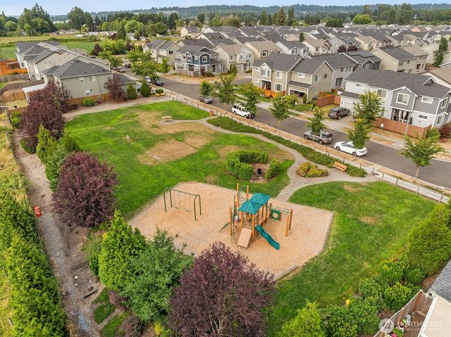 1009 29th Street NW, Puyallup, WA 98371