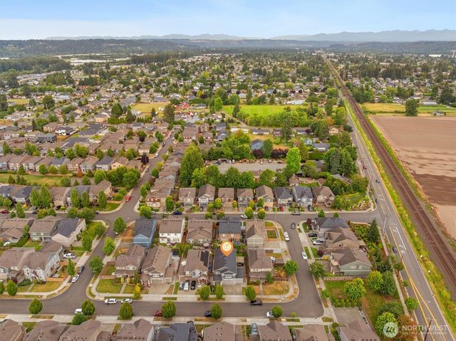 1009 29th Street NW, Puyallup, WA 98371