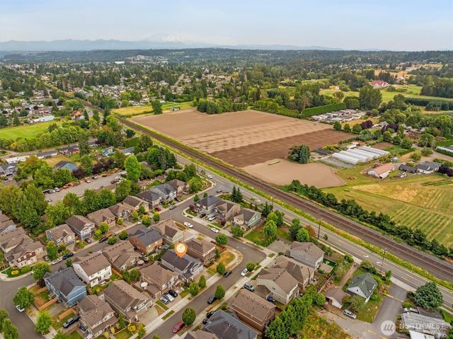 1009 29th Street NW, Puyallup, WA 98371