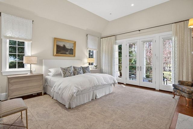 179 Pineleigh Path, Barnstable, MA 02655