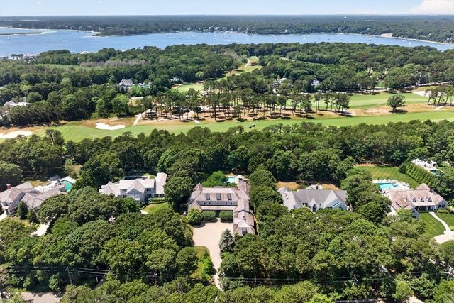 179 Pineleigh Path, Barnstable, MA 02655