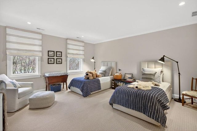 179 Pineleigh Path, Barnstable, MA 02655
