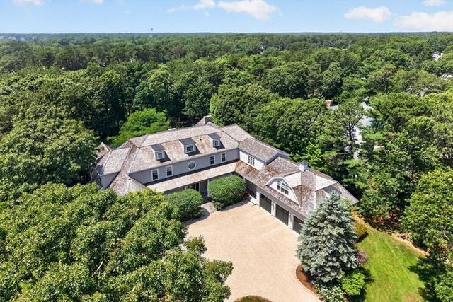 179 Pineleigh Path, Barnstable, MA 02655