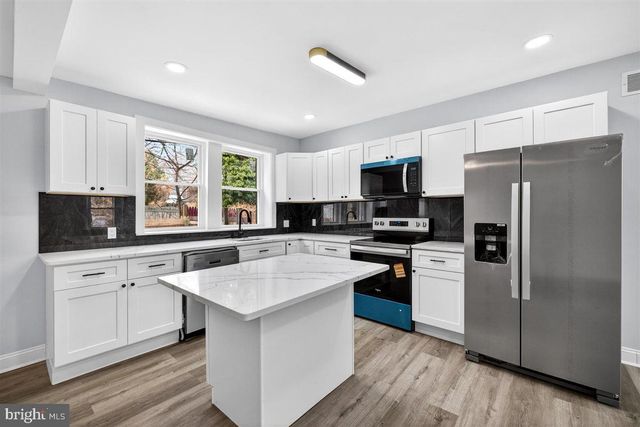 206 W 26TH ST, Wilmington, DE 19802