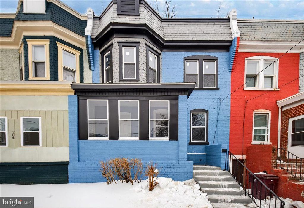 206 W 26TH ST, Wilmington, DE 19802