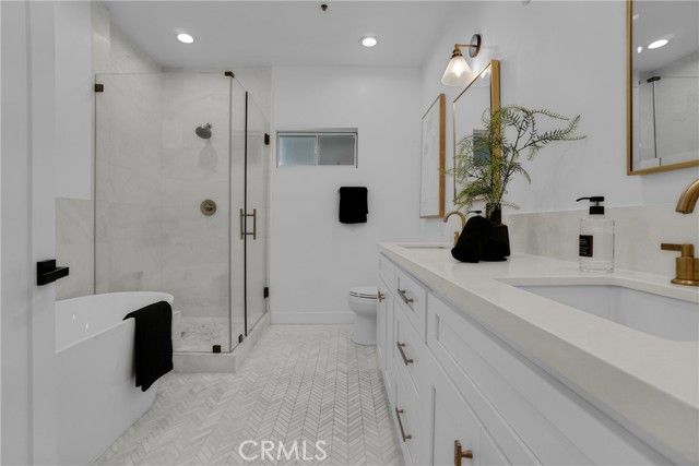 1871 Greenfield Avenue 102, Los Angeles, CA 90025