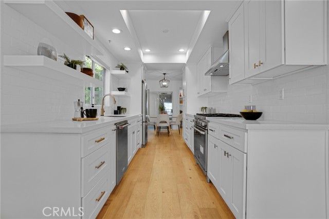 1871 Greenfield Avenue 102, Los Angeles, CA 90025