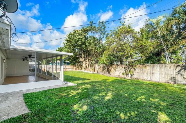 1414 Michigan Drive, Lake Worth Beach, FL 33461