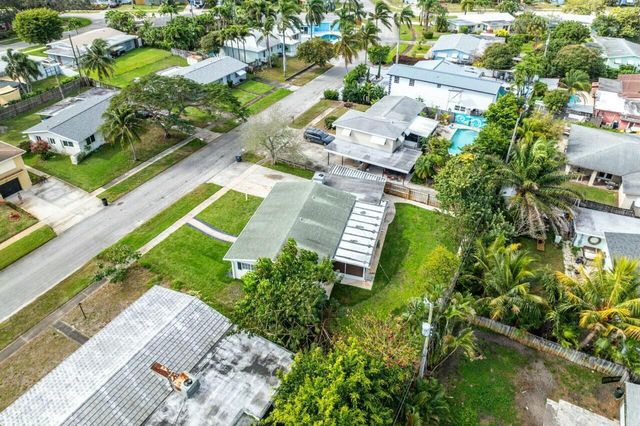 1414 Michigan Drive, Lake Worth Beach, FL 33461