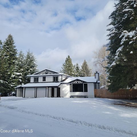 6933 W Tesemini DR, Spirit Lake, ID 83869