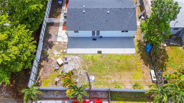 840 N 70th Way, Hollywood, FL 33024