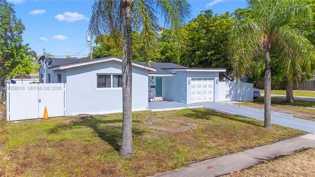 840 N 70th Way, Hollywood, FL 33024