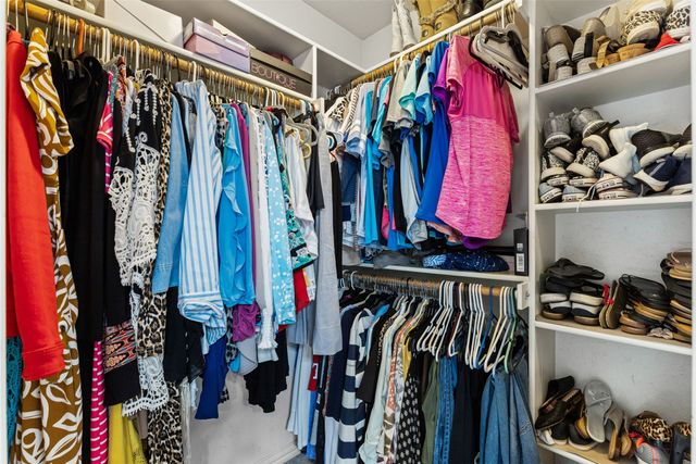 106 Hedges Circle, Weatherford, TX 76085