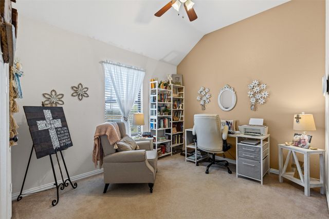 106 Hedges Circle, Weatherford, TX 76085