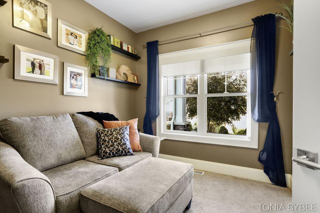 5565 Albright Avenue Sw, City Of Wyoming, MI 49418