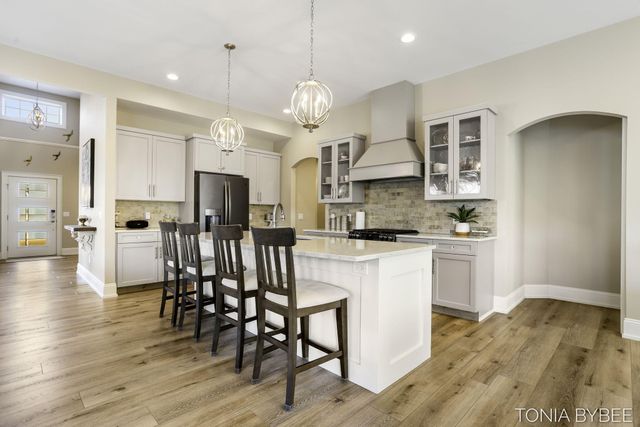 5565 Albright Avenue Sw, City Of Wyoming, MI 49418