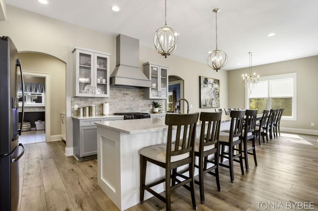 5565 Albright Avenue Sw, City Of Wyoming, MI 49418