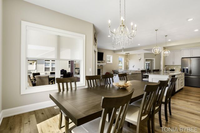 5565 Albright Avenue Sw, City Of Wyoming, MI 49418