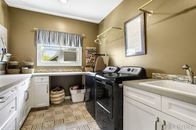 5565 Albright Avenue Sw, City Of Wyoming, MI 49418